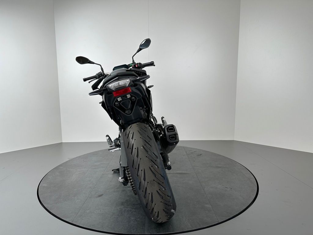 Fahrzeugabbildung BMW F900 R *TOP-ZUSTAND