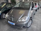 Mercedes-Benz A 160 ELEGANCE*Automatik *Parktronik* - Mercedes-Benz A 160 in Köln