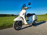 Vespa GTS Super 300 i.e. HPE - VESPA GTS 300 HPE