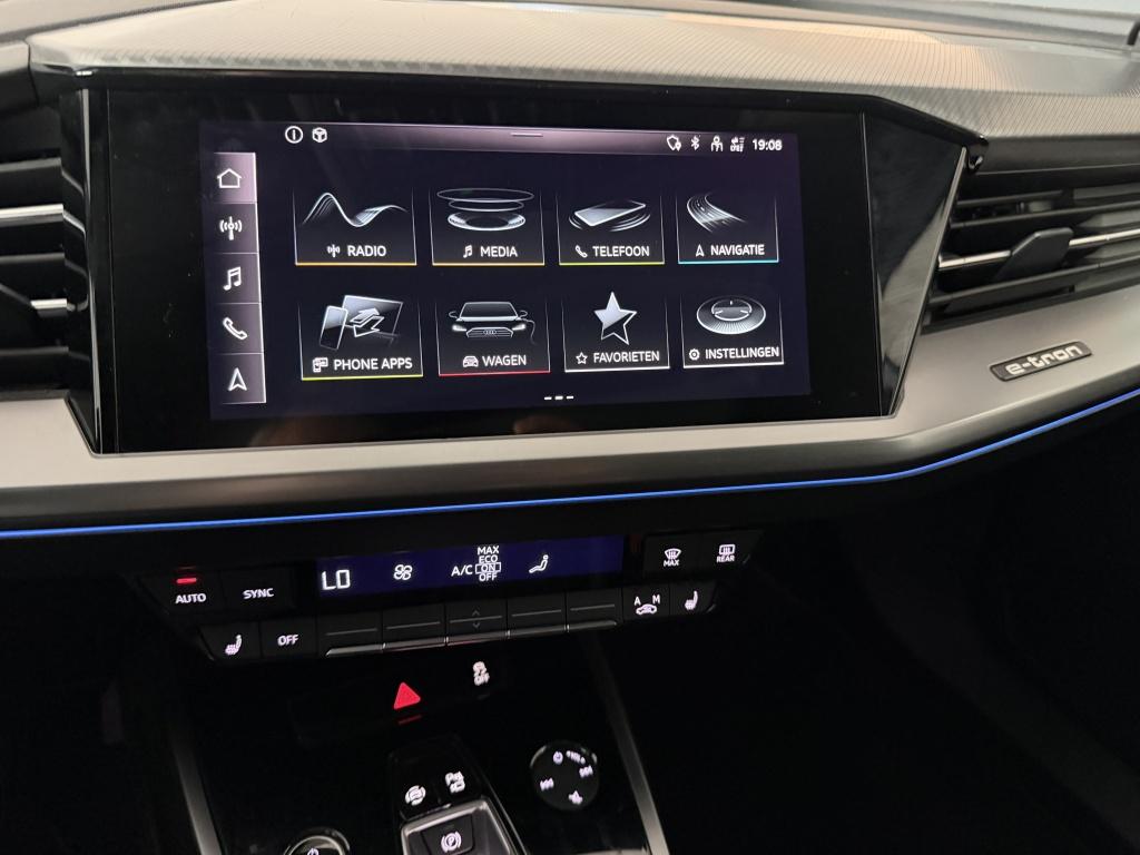AUDI Q4 E-TRON 35 55 LAUNCH EDITION ADVANCED PLUS