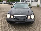 Mercedes-Benz E 280 T Classic 4-Matic - aus 2000: Kombi