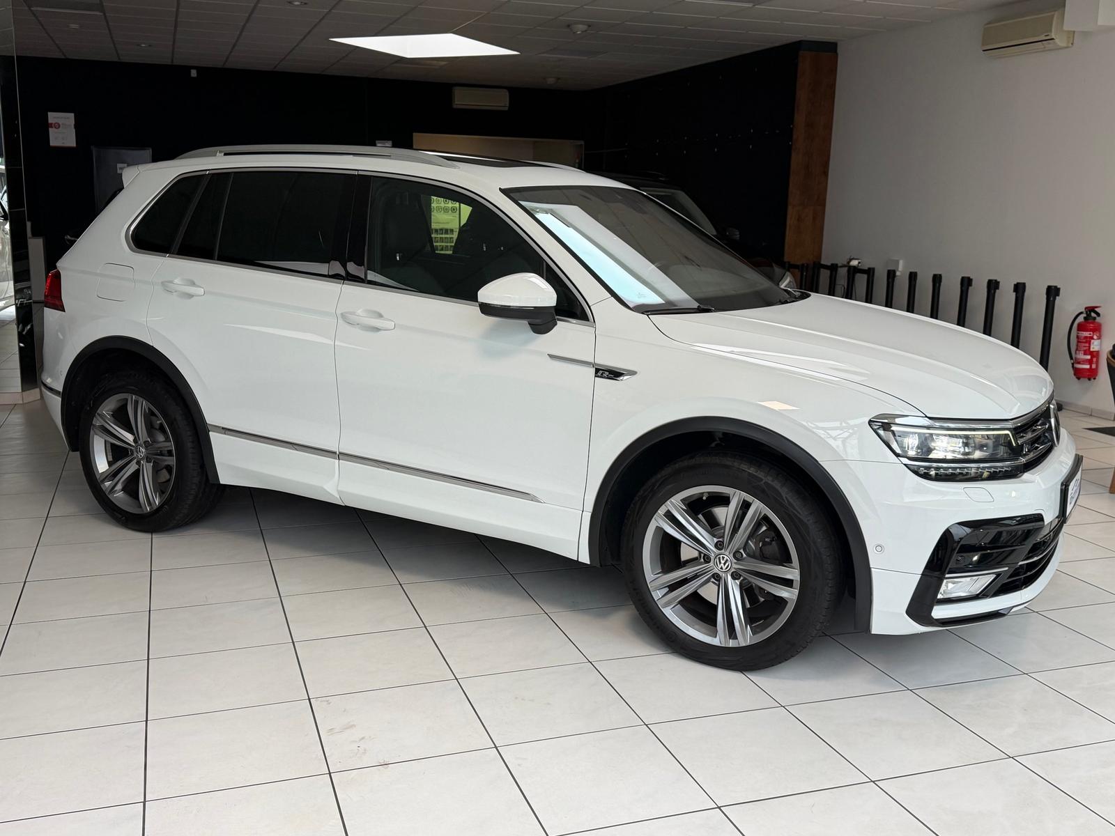 Volkswagen Tiguan 2.0 TSI R-Line 220PS 4M DSG Pano ACC LED