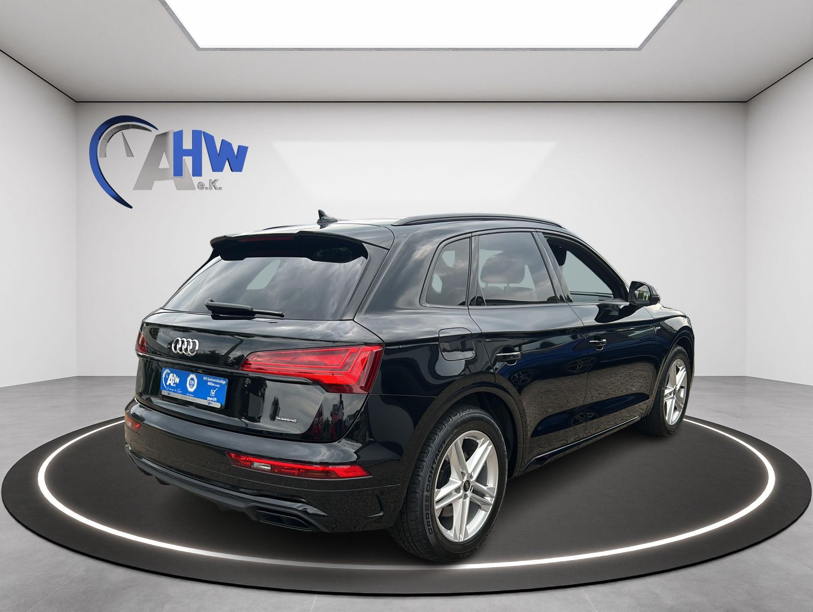 Fahrzeugabbildung Audi Q5 40 TDI quattro S-Line