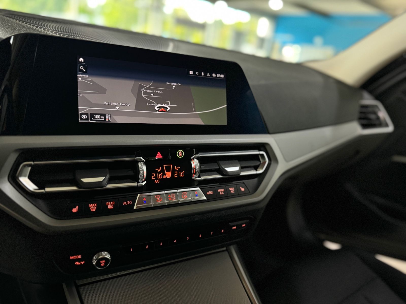 Fahrzeugabbildung BMW 320d xD Kamera DAB CockPit+ Geschwindigkeitsreg.