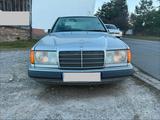 Mercedes-Benz Mercedes Benz E320 W124 Limousine - gebrauchte Mercedes-Benz E 320 aus dem Jahr 1993