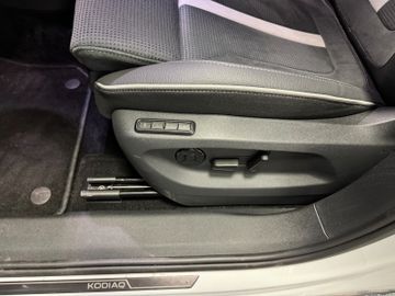 Fahrzeugverkauf 13 Skoda Kodiaq 2.0 TDI 142 kW 4x4 Sportline 7-Sitze AHK