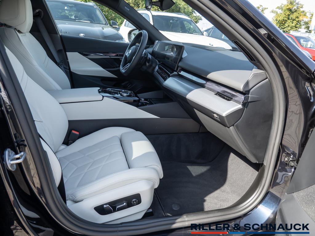 BMW 530e M-Sport NAVI AHK ACC HUD SITZBELÜFTUNG 360°
