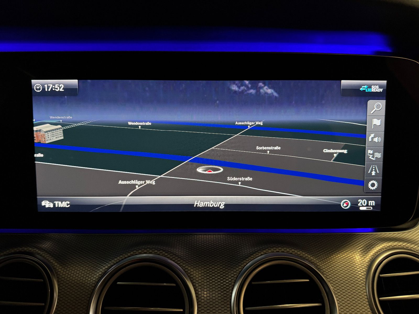 Fahrzeugabbildung Mercedes-Benz E 53 AMG 4Matic+ MBUX MEMORY AIRMATIC SD 360 DIS