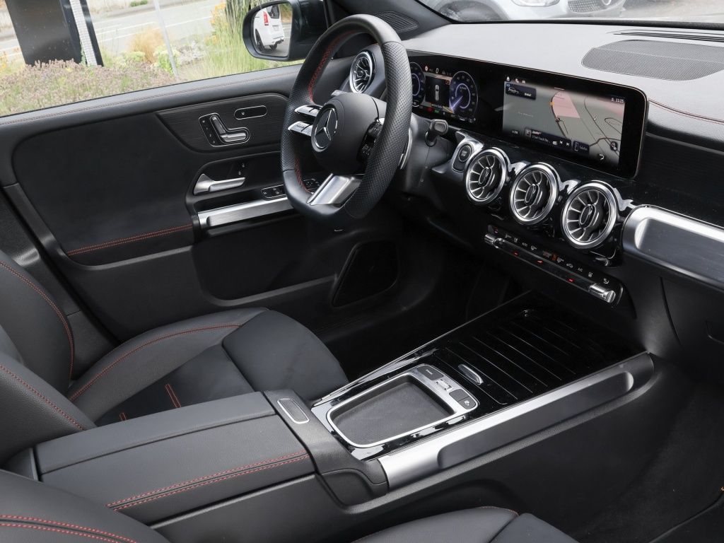 Mercedes-Benz EQB 250 AMG-Sport Pano 7.Sitzer Memo Night Dist foto 4