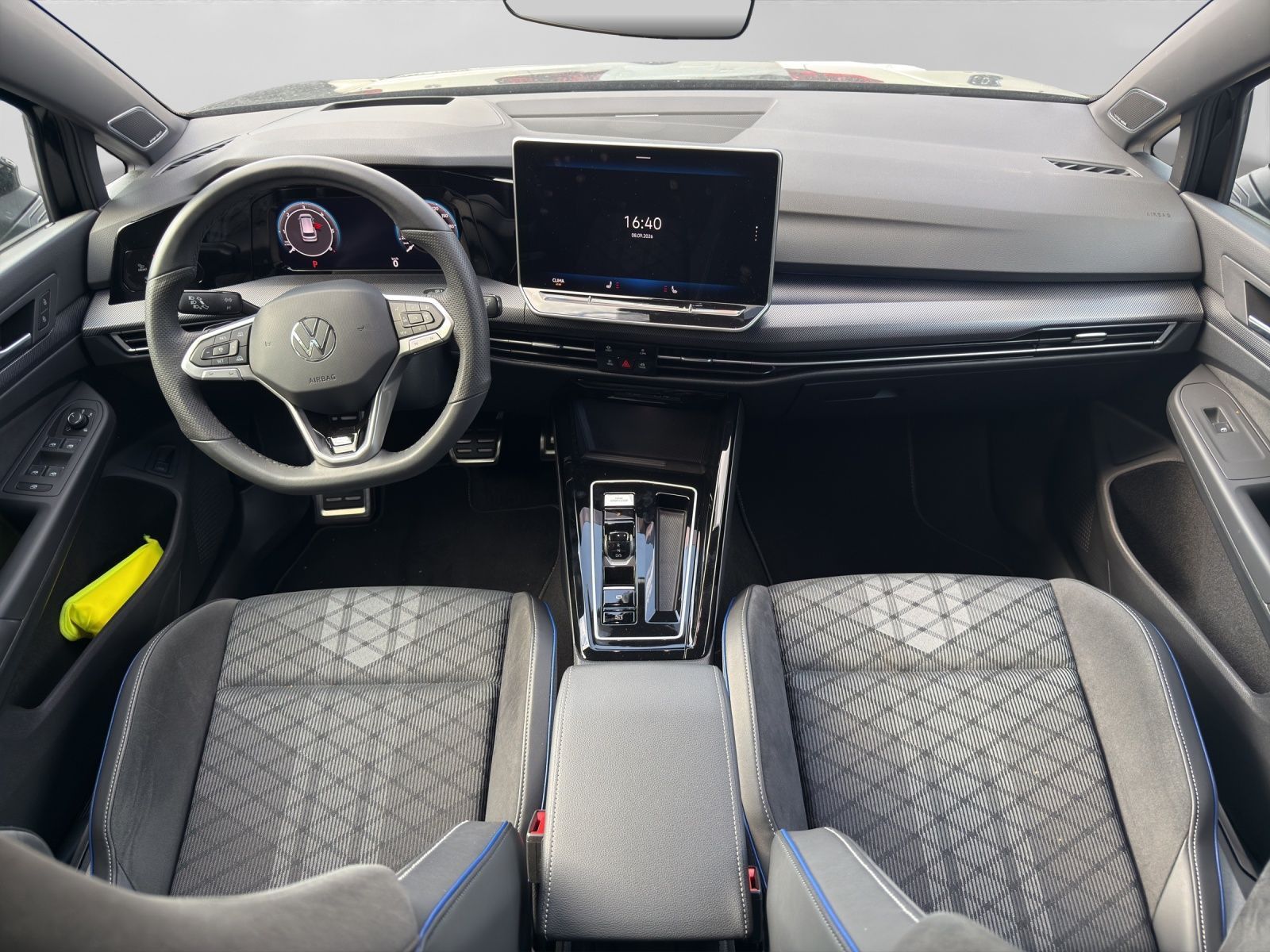 Volkswagen Golf Variant 2.0 TDI DSG R-LINE KAMERA NAVI HuD foto 5