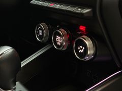 RENAULT Clio V Edition One|BOSE|Kamera|SHZ|LHZ|LED|Navi RENAULT Clio V Edition One|BOSE|Kamera|SHZ|LHZ|LED|Navi