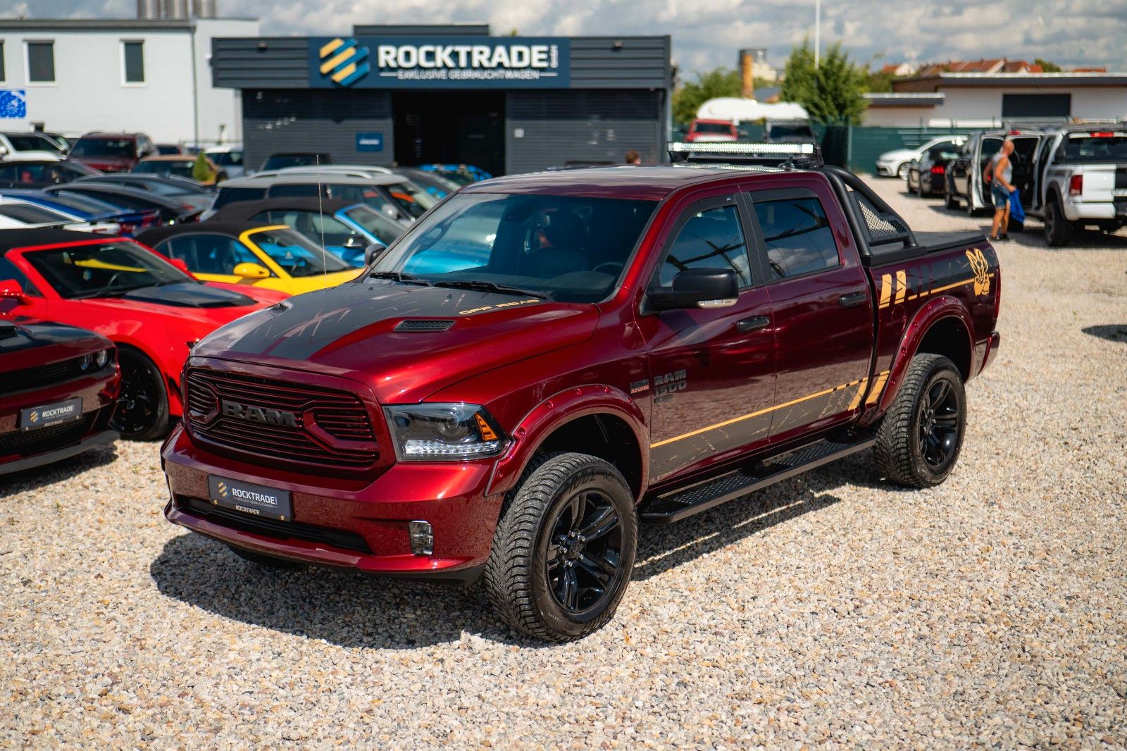 Fahrzeugabbildung Dodge RAM 5.7 V8 HEMI 4x4 OFFROAD Night-Paket *LED*AHK