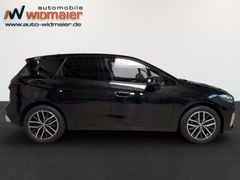 Fahrzeugabbildung BMW 218d Active Tourer Luxury Line