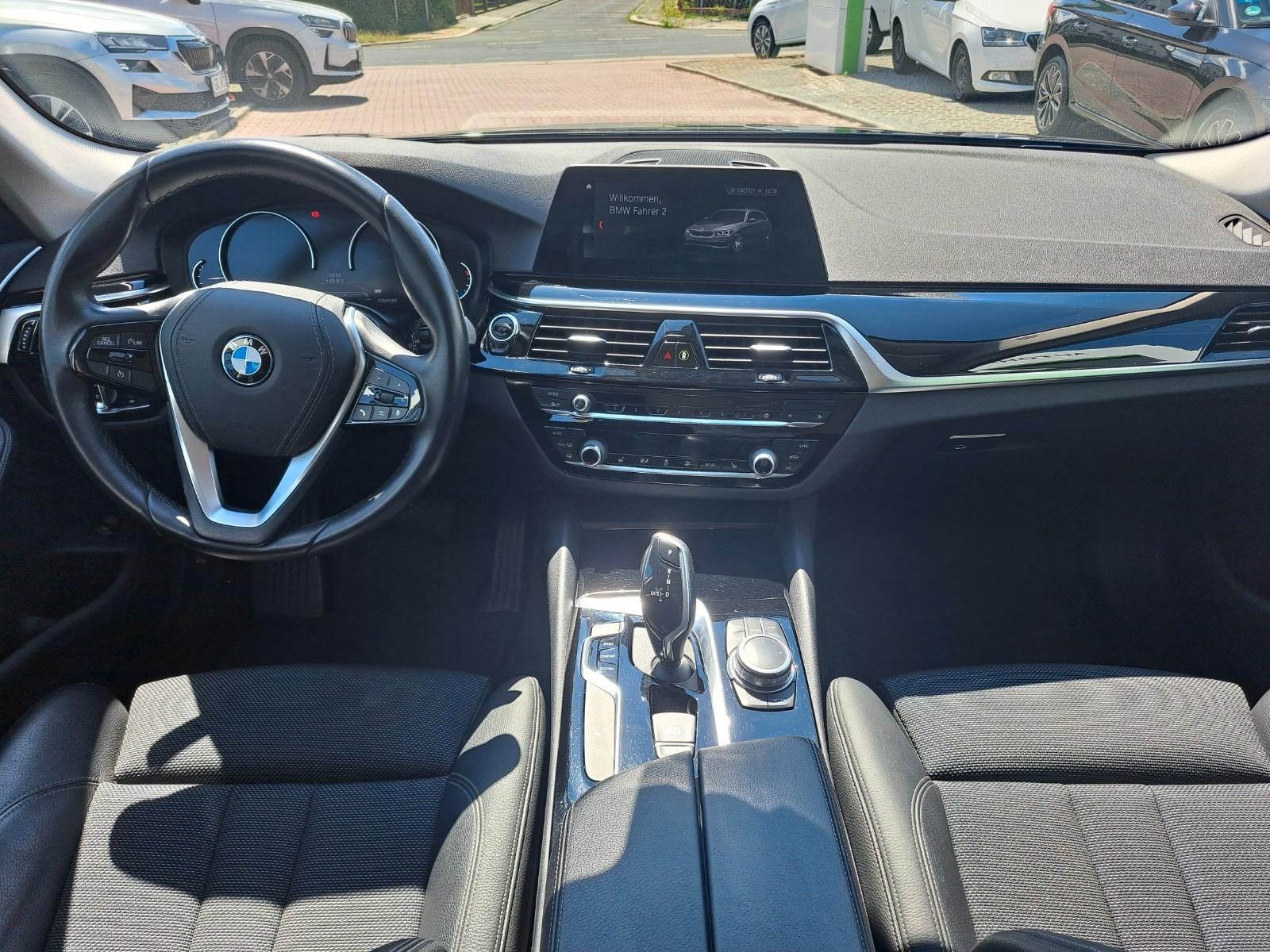 BMW 520 5 Touring 520 i Sport Line