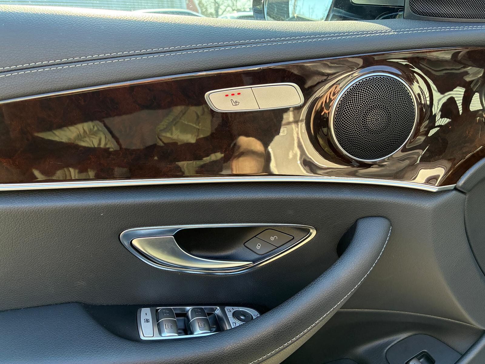 Mercedes-Benz E 220d Exclusive MBUX/Widescreen/LED/RFK/Ambient foto 5