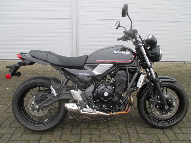 Kawasaki Z650RS