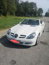 Mercedes-Benz SLK 280 - - Mercedes-Benz SLK 280 mit Benzin-Antrieb