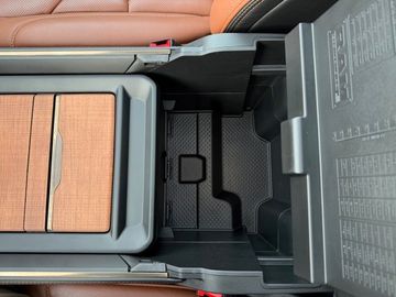 Bild 32 Dodge RAM 5,7l HEMI Longhorn AHK Luftfahrwerk 4x4