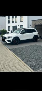 Mercedes-Benz GLB 250 4MATIC, AMG-Line,Garantie bei Mercedes - Mercedes-Benz GLB 250 von privat