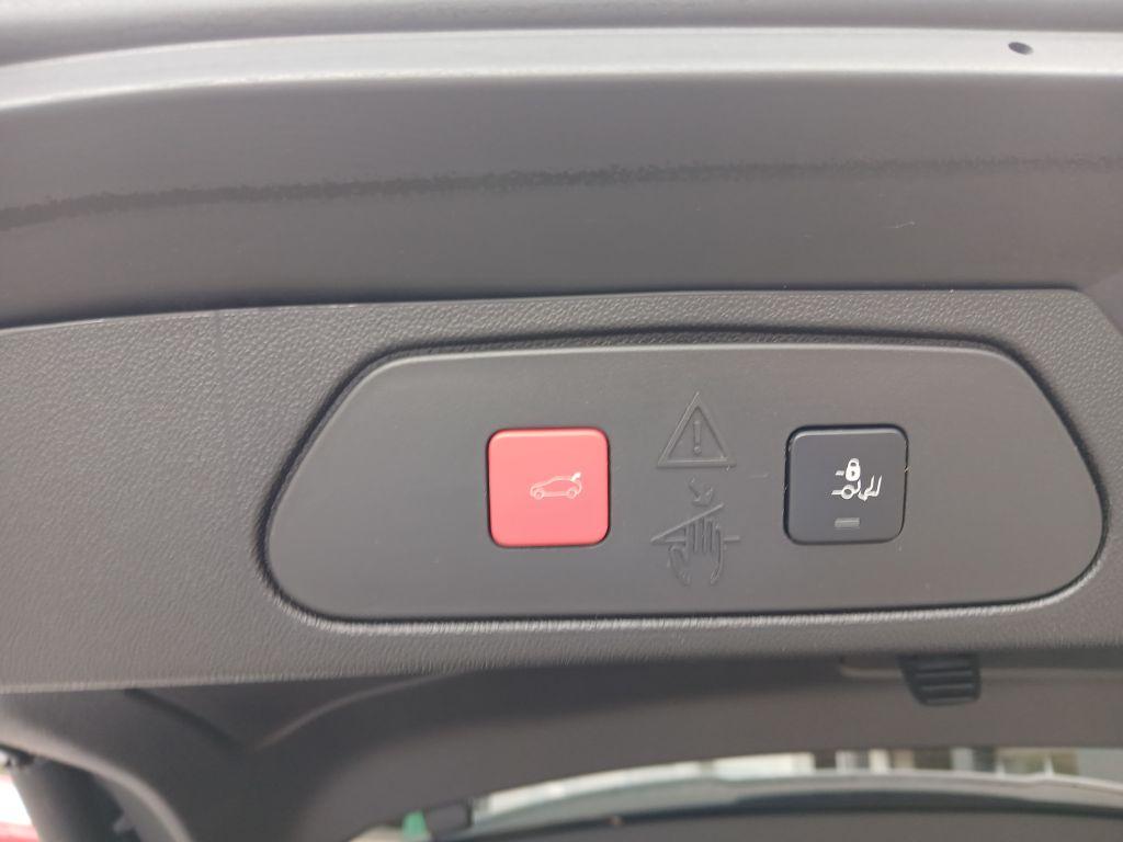Opel Grandland GS 1.2 AT +AHK+TECH-PRO+NAVI+KEYLESS+