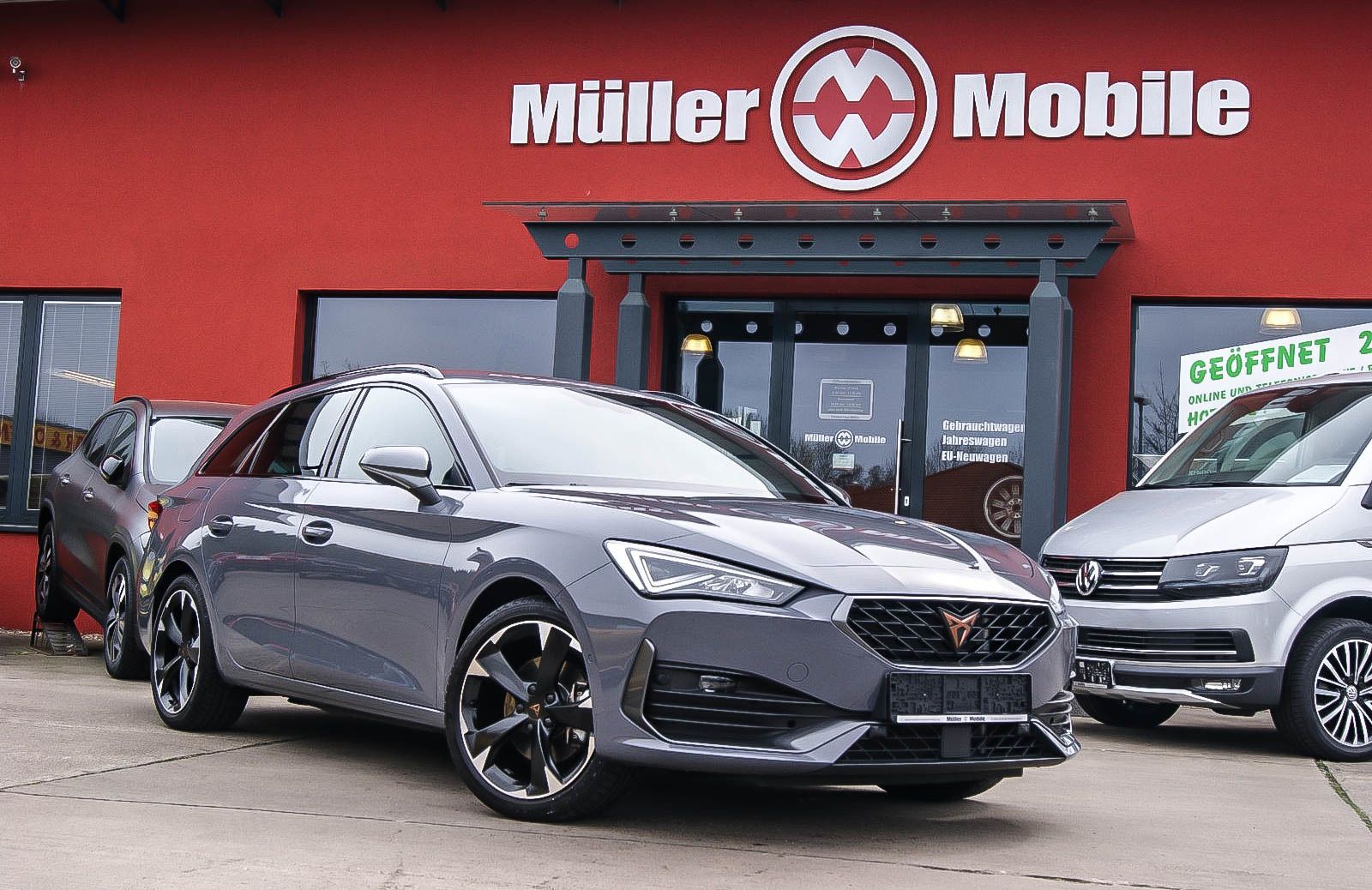 Fahrzeugabbildung CUPRA Leon Sportstourer e-HYBRID VIRTUAL ACC XL 1HAND