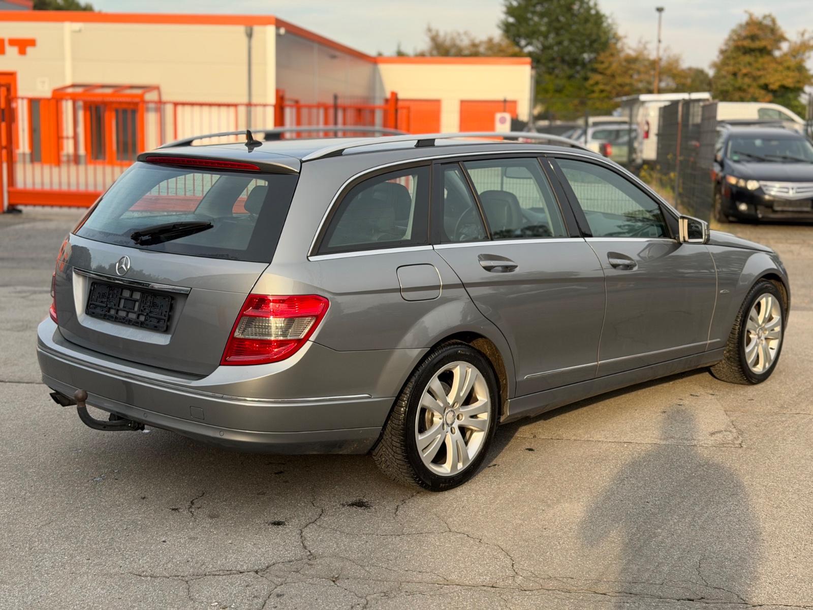 Mercedes-Benz C200 2009 — engine 2.148 cm³, 136 HP (100kW)
