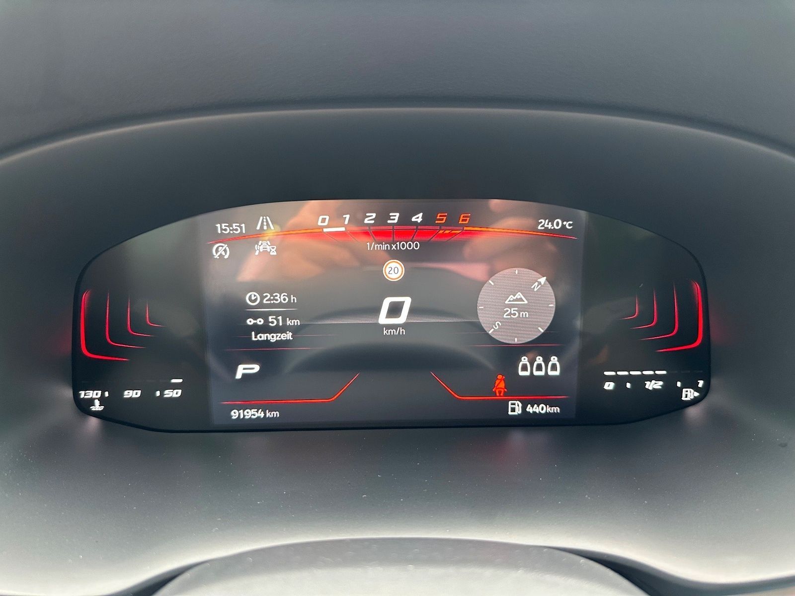 Fahrzeugabbildung SEAT Ateca 2.0 TDI DSG Xperience NAV+LED+KAM+18ZO+ACC