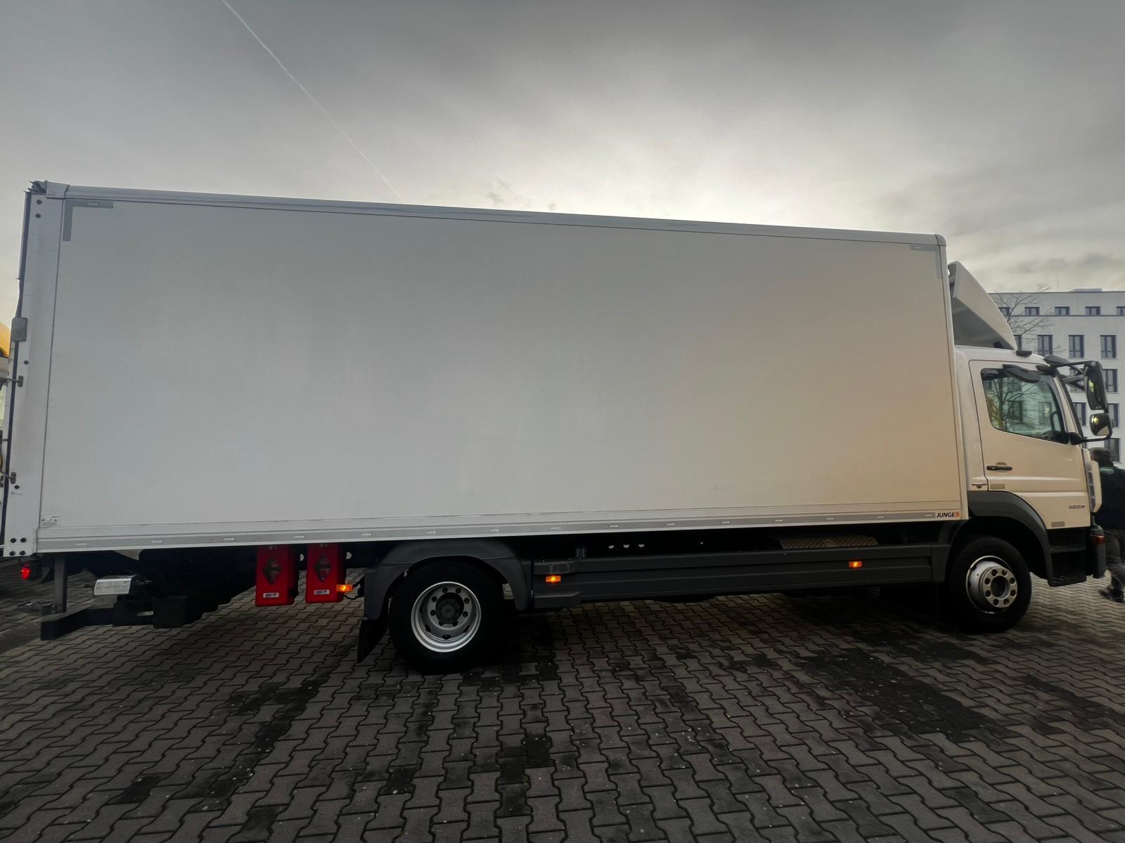 Mercedes-Benz Atego  1223 L