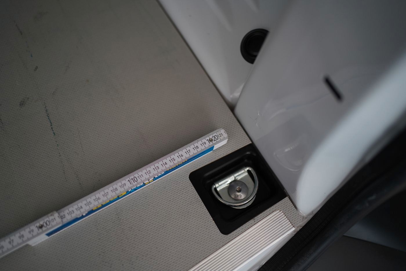 Fahrzeugabbildung Peugeot Expert DoKa L3 BlueHDi 180 EAT8 Doppelkabine