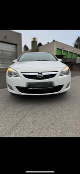 Opel Astra Caravan 1.7 CDTI ECOTEC INNOVATION 81k... - Opel Astra mit Diesel-Antrieb: Kombi, Euro4, 1.7