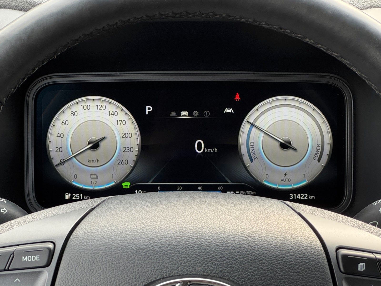 Fahrzeugabbildung Hyundai KONA E Select ACC LHZ SHZ LKAS PDC Kam CarPlay