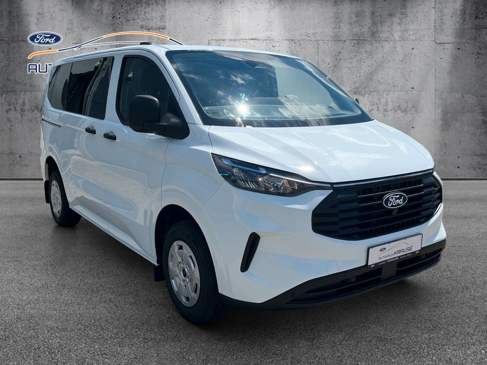 Fahrzeugabbildung Ford Transit Custom Kombi 320 L1 Trend