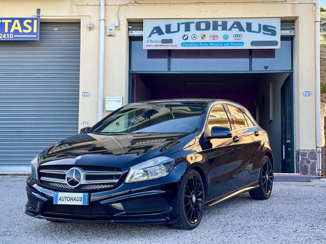 Mercedes-Benz Mercedes-benz A 180 d Premium AMG R18 - FULL