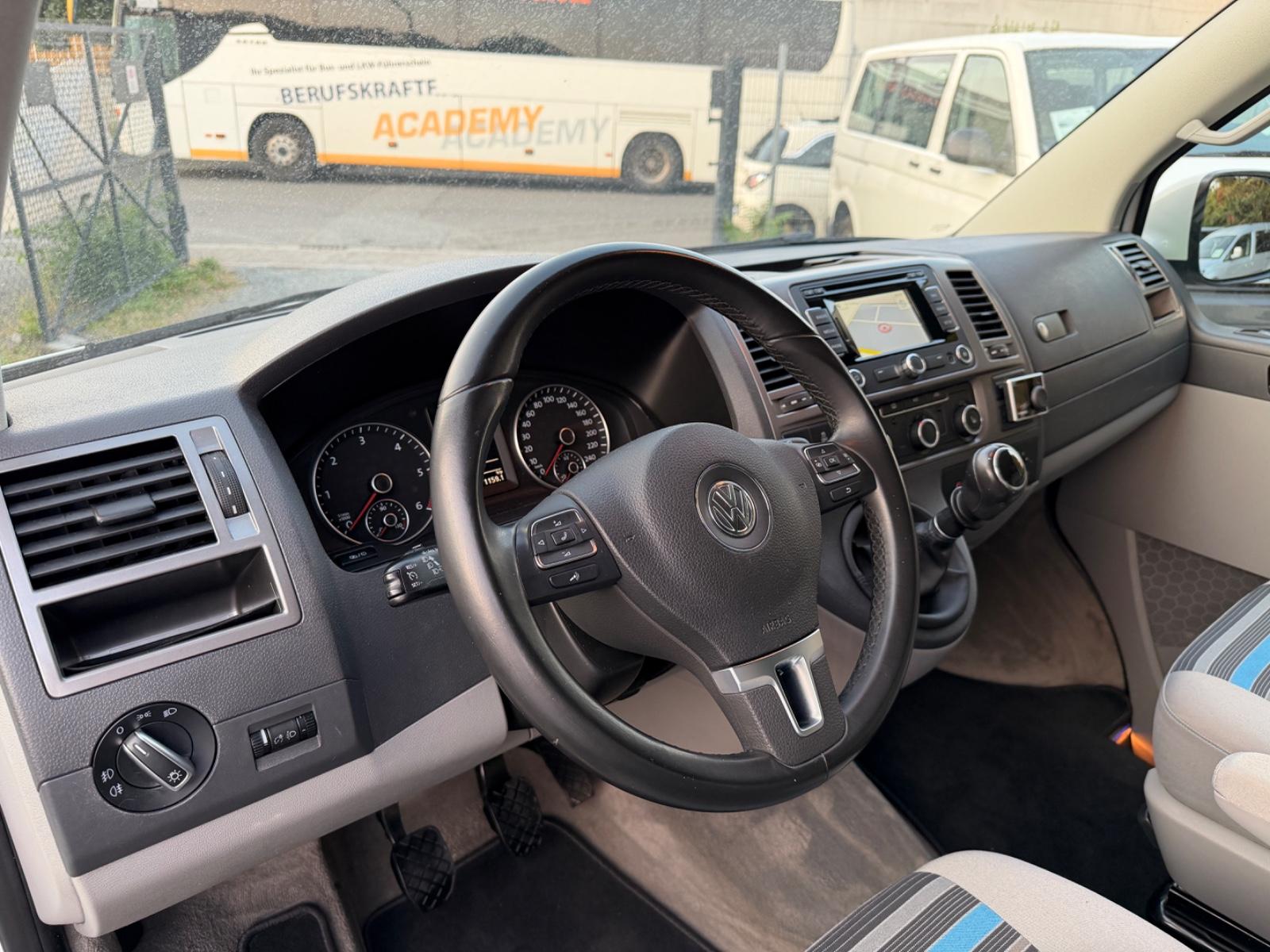 VOLKSWAGEN T5 CALIFORNIA BEACH 2.0 TDI 140ch BVM Sièges chauffants Toit relevable - 2EME MAIN