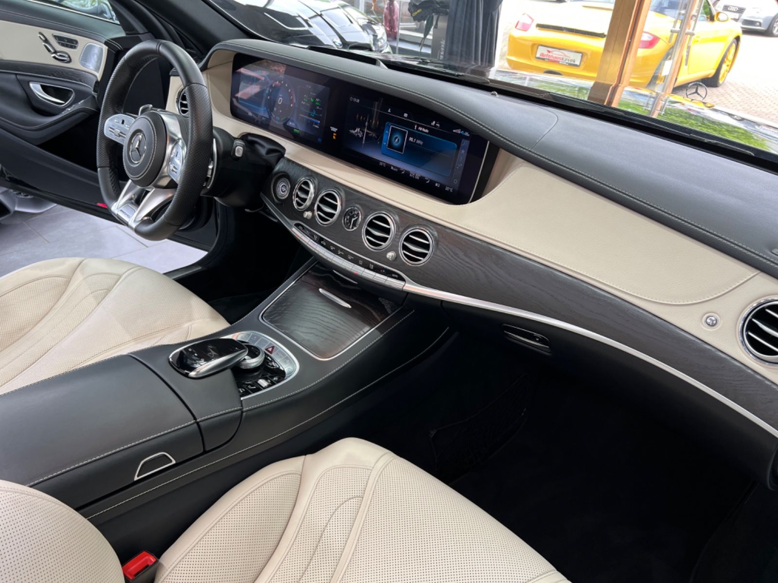 Fahrzeugabbildung Mercedes-Benz S 450 4Matic L*LANG*AMG-LINE*BURMESTER*1.HAND*