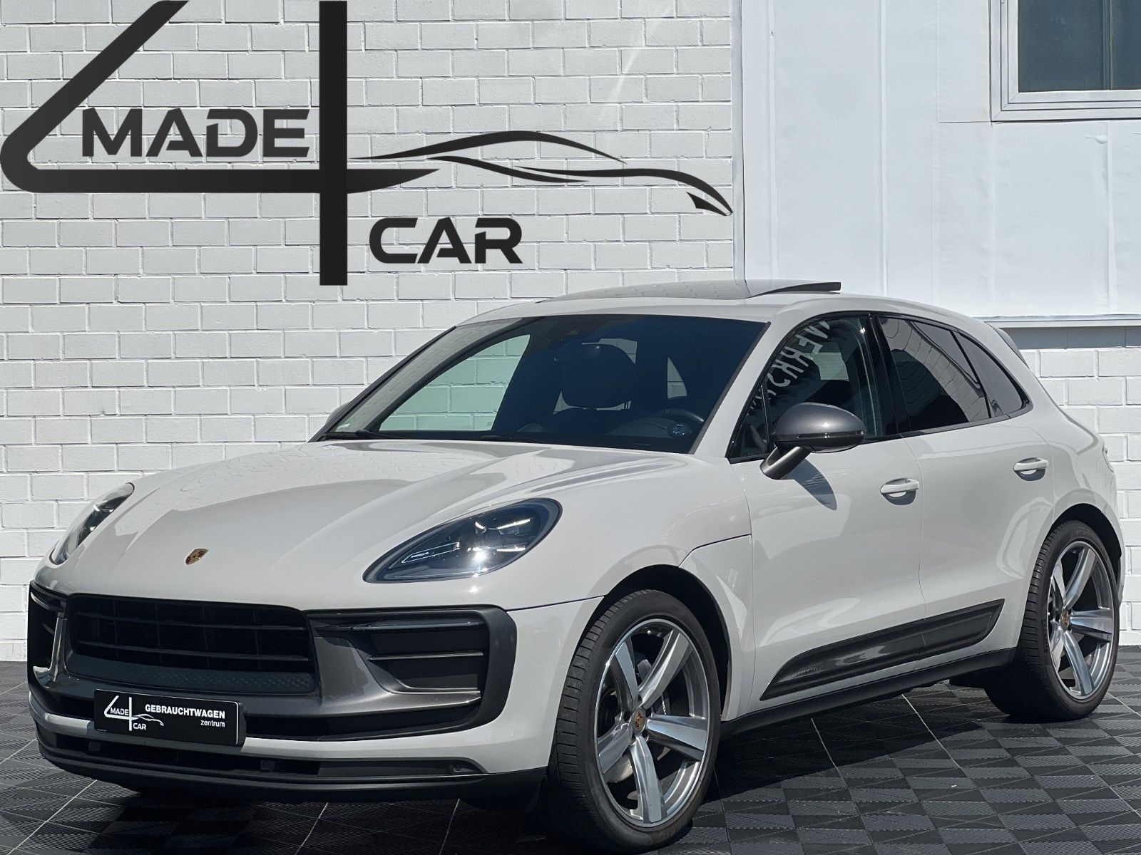Porsche Macan T*SPORT-CHRONO*LUFTFED*PANO*APPROVED072028 foto 1