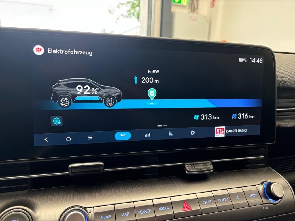 Fahrzeugabbildung Hyundai KONA Elektro (SX2) 65,4kWh Prime HUD SpurH ACC