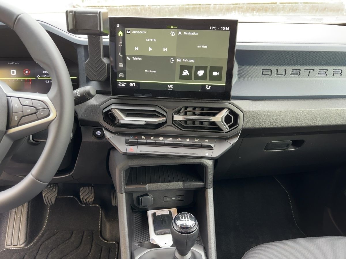 Fahrzeugabbildung Dacia Duster Journey TCe 130 4x4 NAVI KAMERA GJR