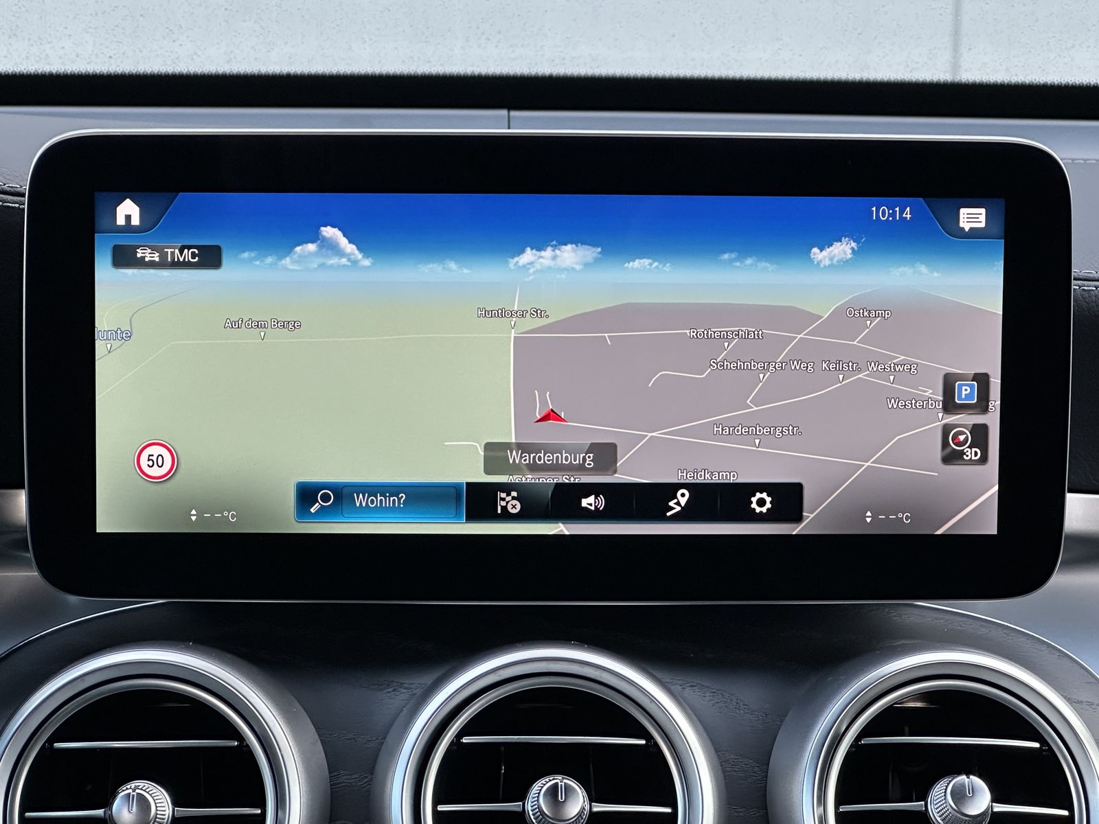 Fahrzeugabbildung Mercedes-Benz GLC 220d 4Matic AMG-Line NAV+LED+SZANDHEIZUNG+PP