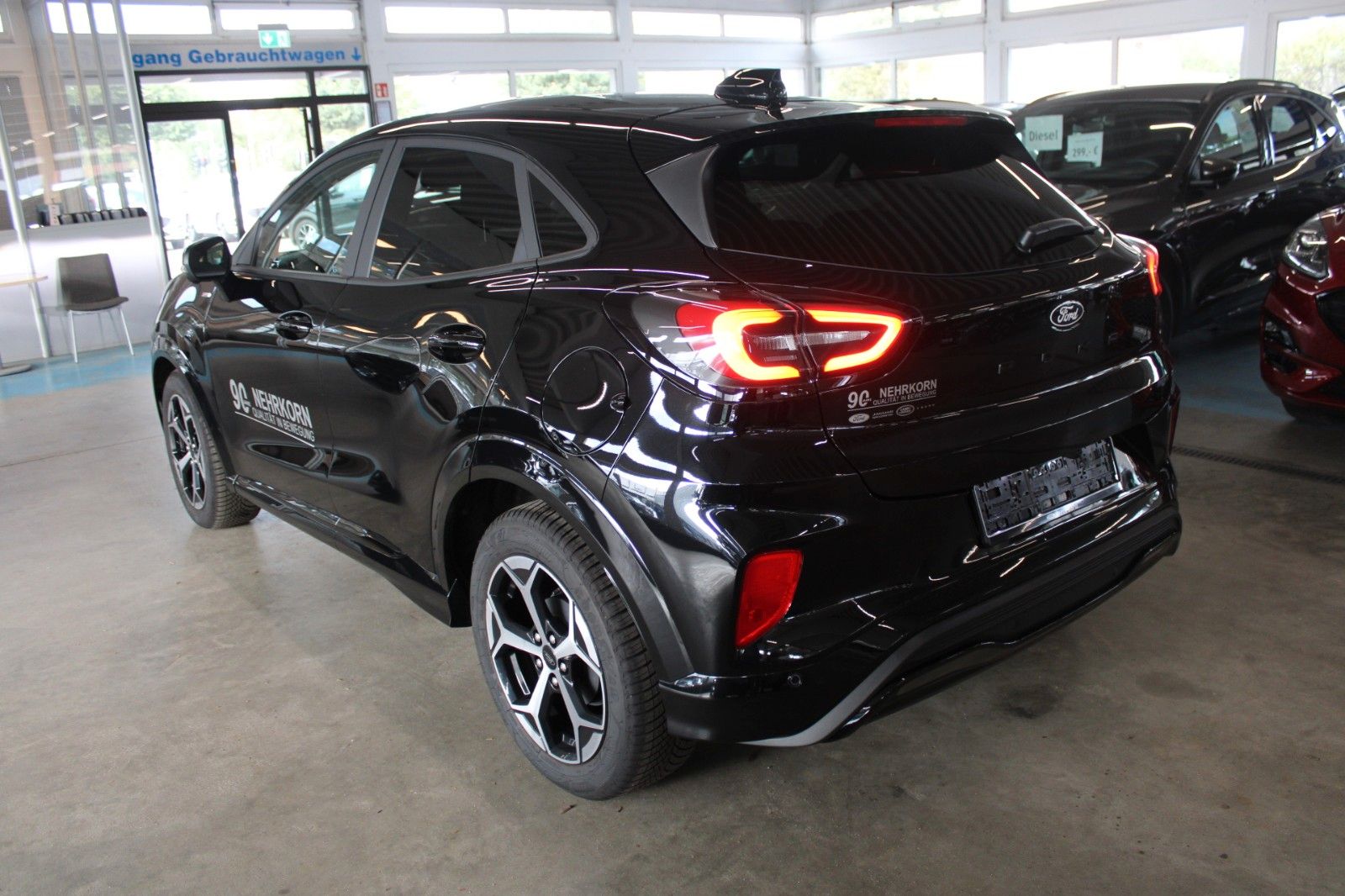 Fahrzeugabbildung Ford Puma MHEV ST-Line LED ParkAssist CAM WinterPaket