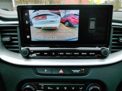 Fahrzeugabbildung Kia Ceed 1.5T GDI SPIRI+NAVI+KAMERA+PANO+PDC+CONNECT