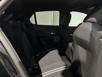 Fotografie 7 des Opel Corsa 1.2 Direct Injection Turbo GS