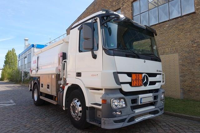 Mercedes-Benz Actros 1844