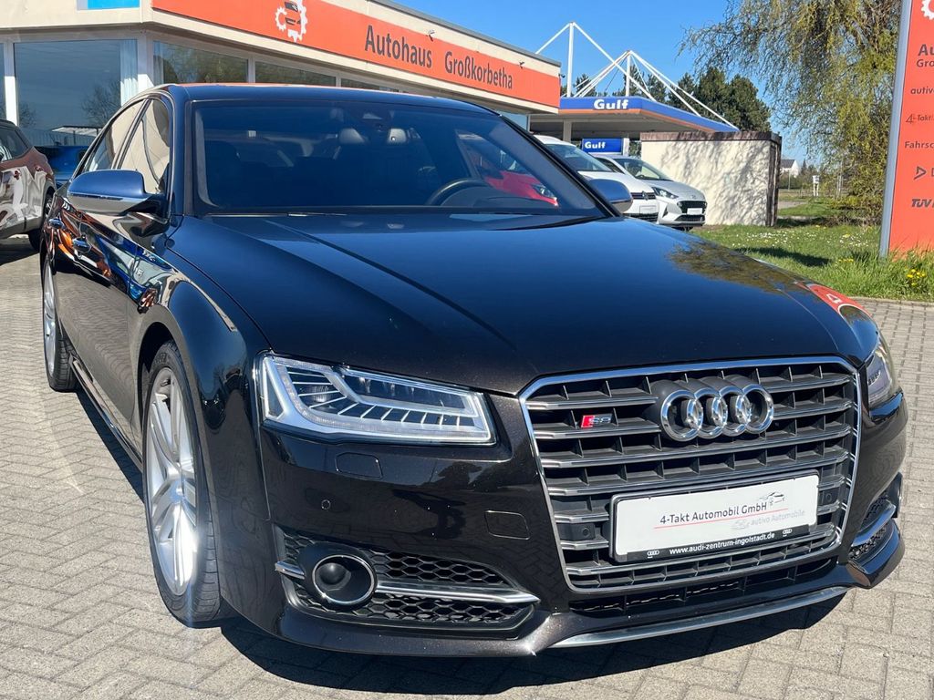 Audi S8