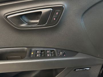 MYAUTOCENTER – Gebraucht- und Jahreswagen mit Werkstattservice in Pfaffenhofen Seat Leon ST FR *LED*Alcantara*NAVI*