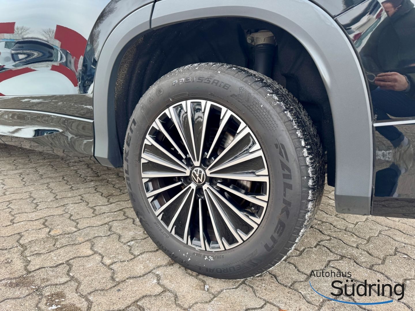 Tayron 2,0 TDI Live 4Motion TDI DSG 7-Sitzer AHK