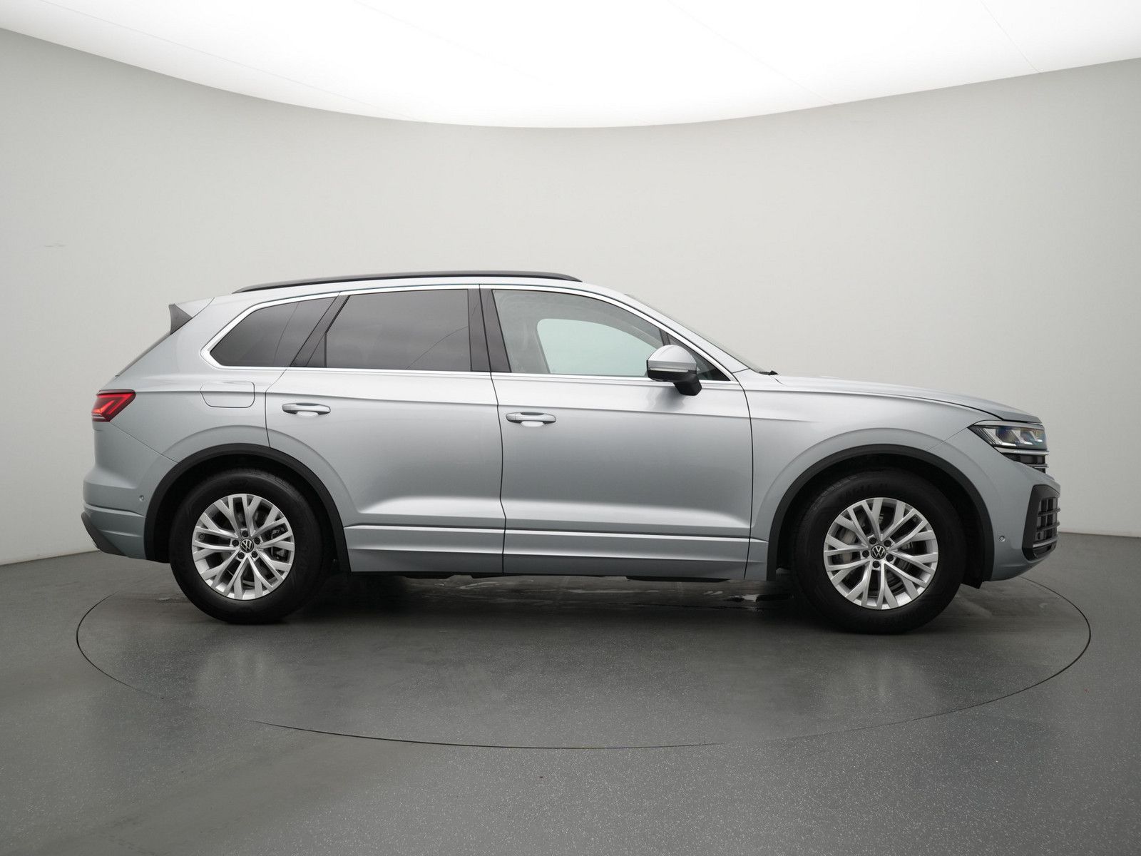 Volkswagen Touareg V6 Elegance MATRIX LUFT AHK MEMORY ACC foto 3