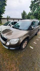 Skoda Yeti 1.4 TSI Active Active - Skoda Yeti Gebrauchtwagen in Solingen