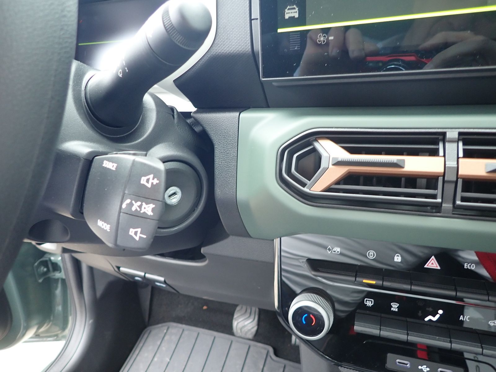 Fahrzeugabbildung Dacia Spring ELECTRIC 65 EXTREME , NAVI,AC,EPH,KAMERA