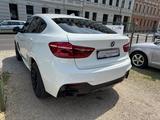 BMW X6 xDrive 40d M-Paket Led Kamera Head-up AHK - BMW X6: Weiß